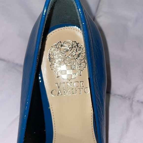 Vince Camuto Blue Patent Loafers - Picture 5 of 7